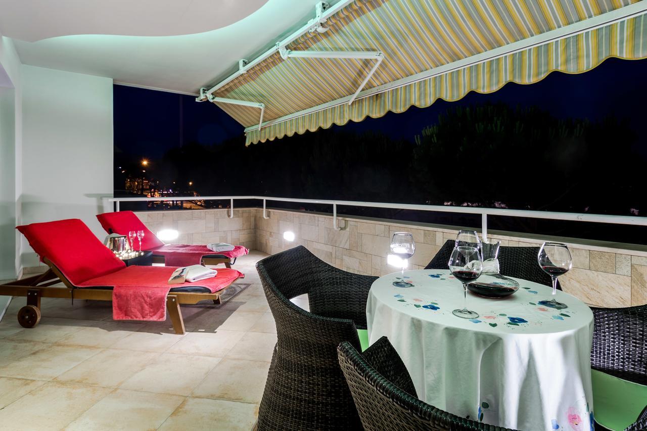 Luxury Seaside Apartment Split Bagian luar foto