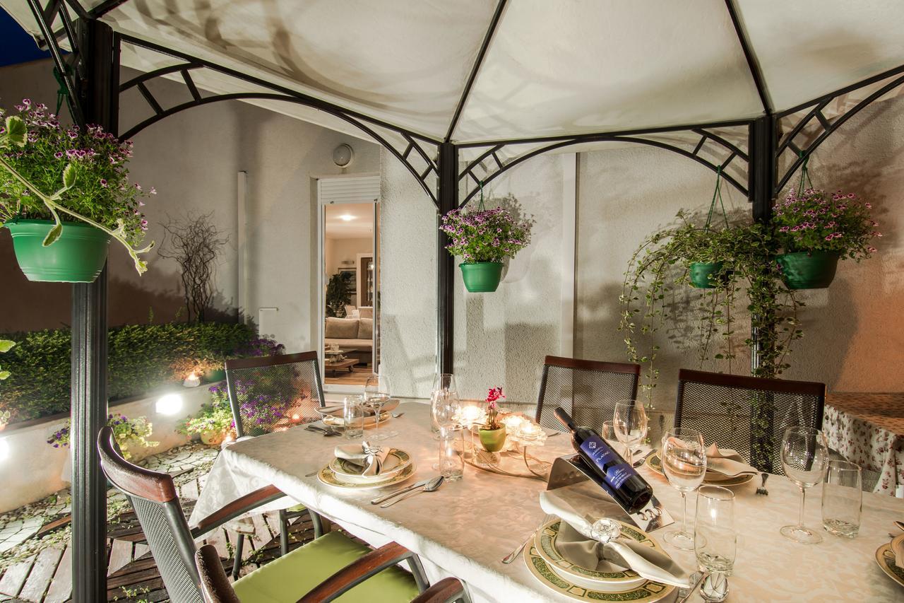 Luxury Seaside Apartment Split Bagian luar foto