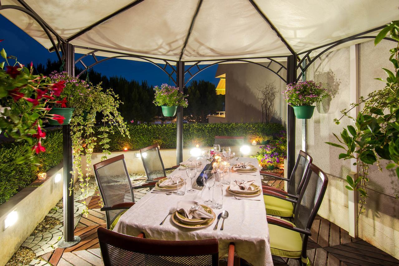 Luxury Seaside Apartment Split Bagian luar foto