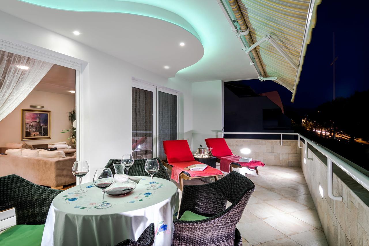 Luxury Seaside Apartment Split Bagian luar foto