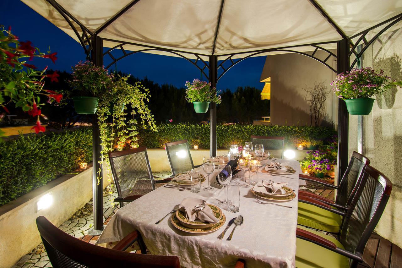 Luxury Seaside Apartment Split Bagian luar foto